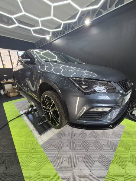 Seat León Cupra – Un look sportif signé Wrapping Protect