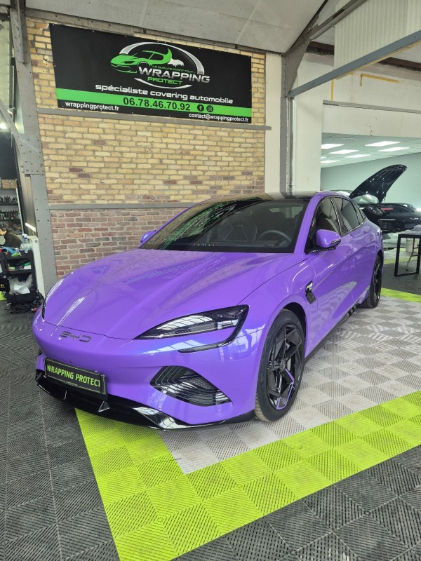 Covering complet violet nacré sur BYD Seal à Le Havre 