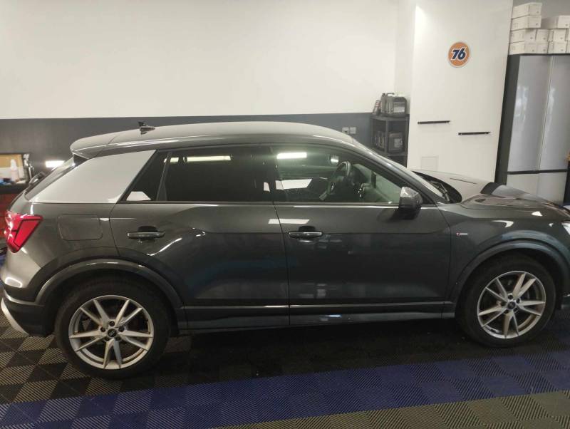 Faire vitre teintée sur Audi Q2