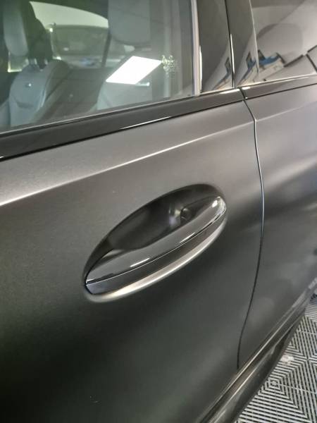 DECHROMAGE COMPLET SUR MERCEDES BENZ C 63 AMG A LE HAVRE