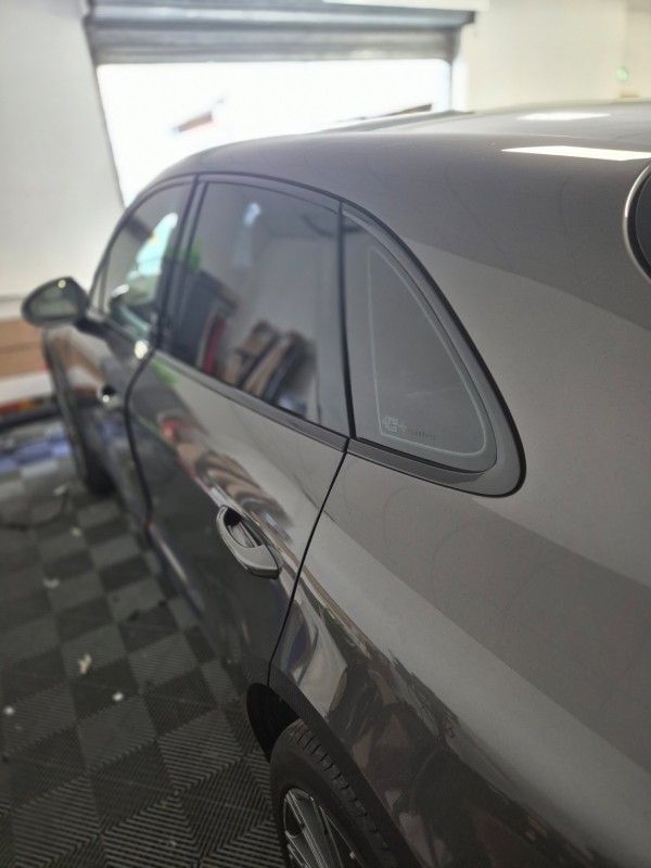 Déchromage sur porsche Macan à Le Havre en Normandie 