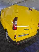 COVERING COMPLET JAUNE SUR NISSAN INTERSTAR A LE HAVRE, NORMANDIE