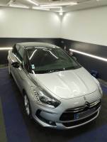 Covering noir brillant sur toit DS5 à Le Havre