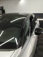 Covering noir brillant sur toit DS5 à Le Havre