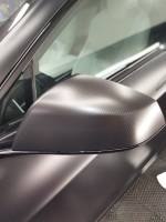 COVERING COMPLET NOIR SATIN ET PROTECTION CERAMIQUE SUR TESLA MODEL S PLAID